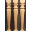 Pied de table en bois se tenant sur des boules aplaties avec un motif tourné élégant, TH222